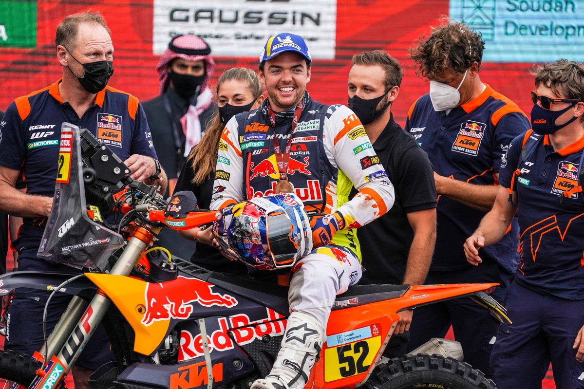425667_matthias-walkner_Dakar-Rally-2022_2423
