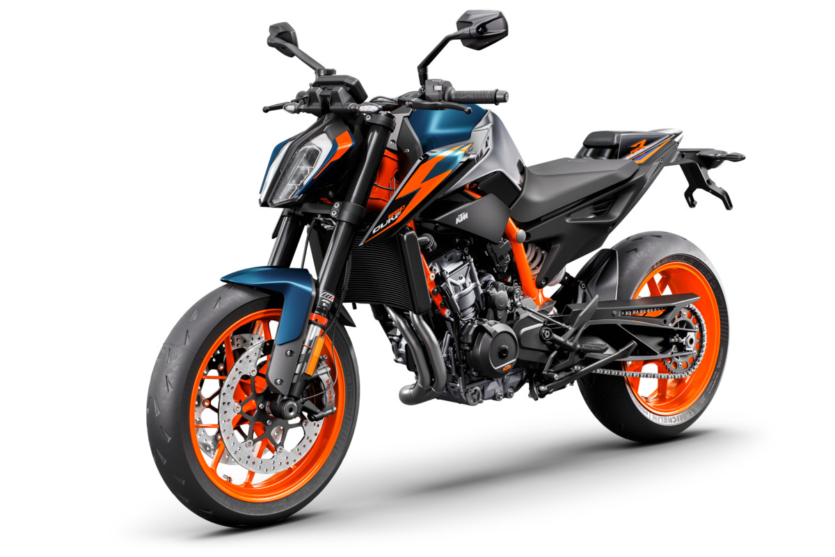 Launch KTM 890 DUKE R