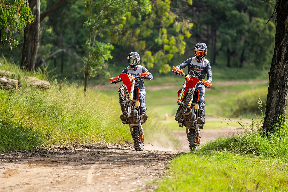 2022_KTM_enduro_Garnquist_Karlsson_1