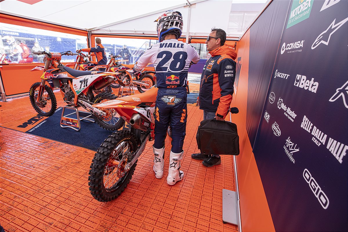 Tom Vialle KTM 250 SX-F 2022 Matterley Basin