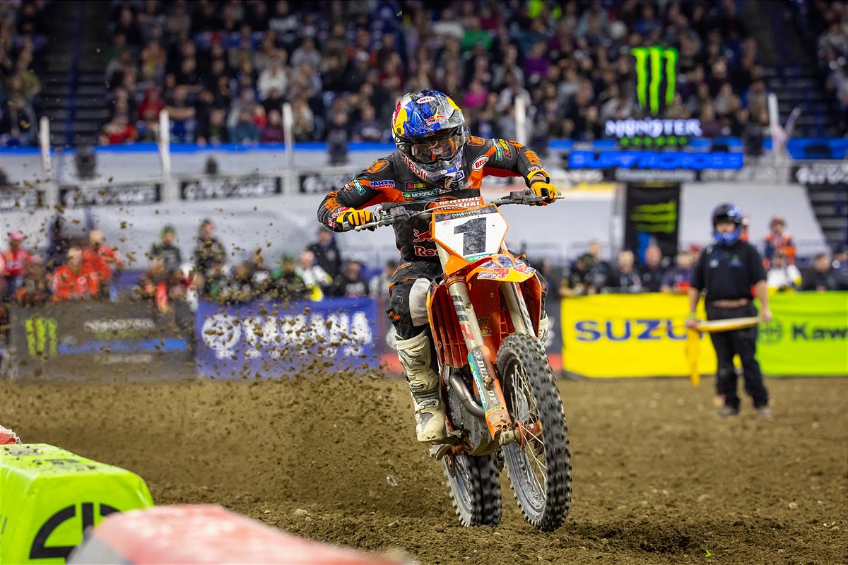 Red Bull KTM Factory Racing Team SX RD 11