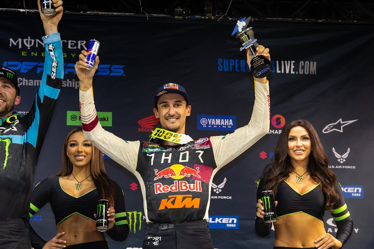Red Bull KTM Factory Racing Team SX RD 11