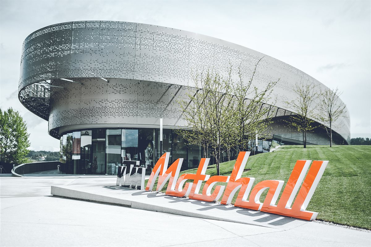 KTM Motohall Architektur