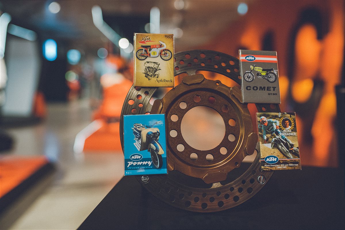 KTM Motohall Shop