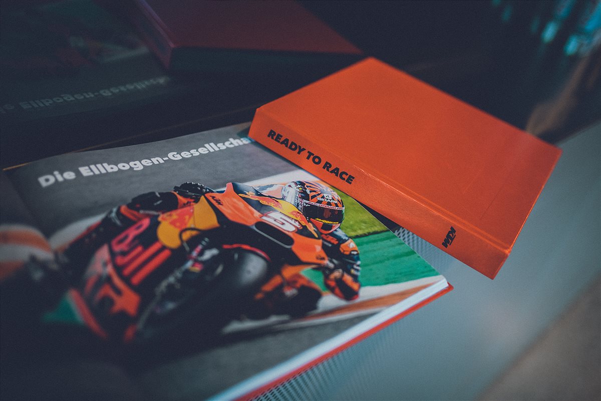 KTM Motohall Shop