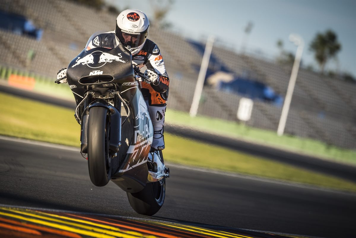Mika Kallio KTM RC16 Valencia 2015