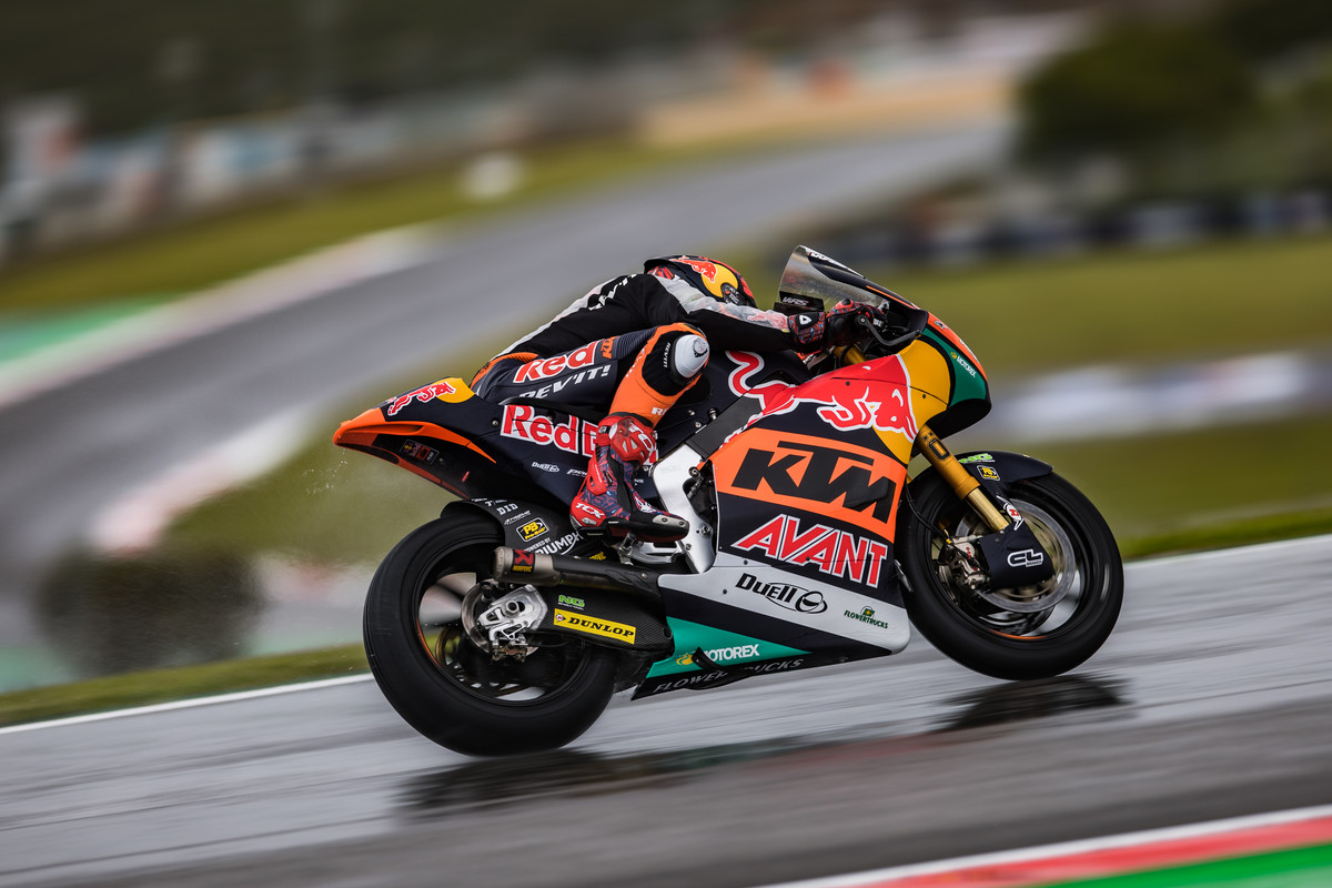 Augusto Fernandez Moto2 2022 Portugal race