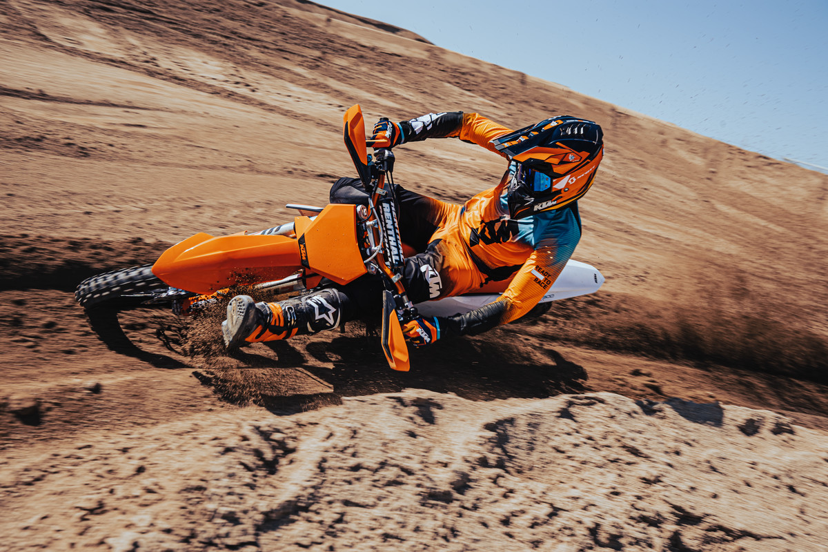 MY 23 KTM 300 SX PP (EU + Rest of the World)