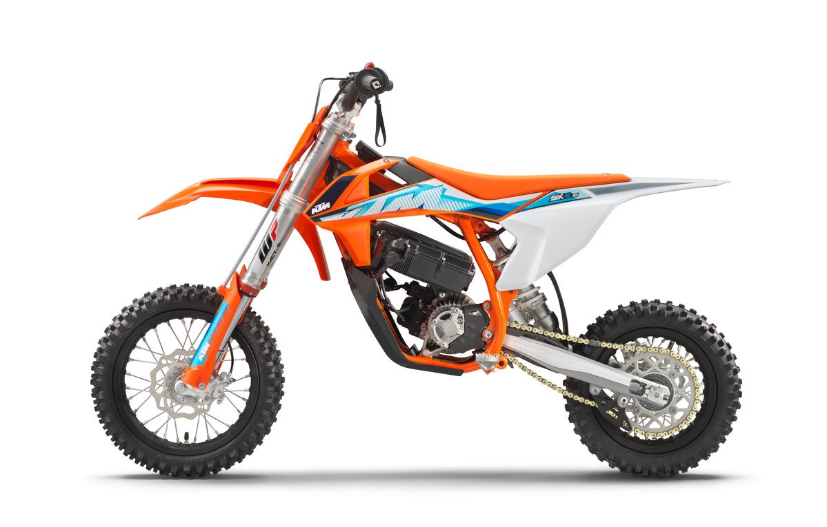MY23 KTM E5 SX