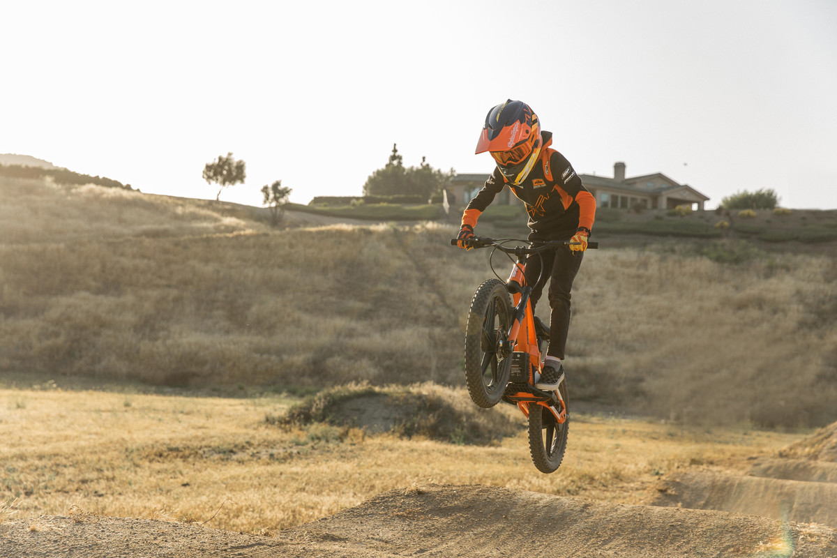 2023 KTM 20eDRIVE FACTORY EDITION