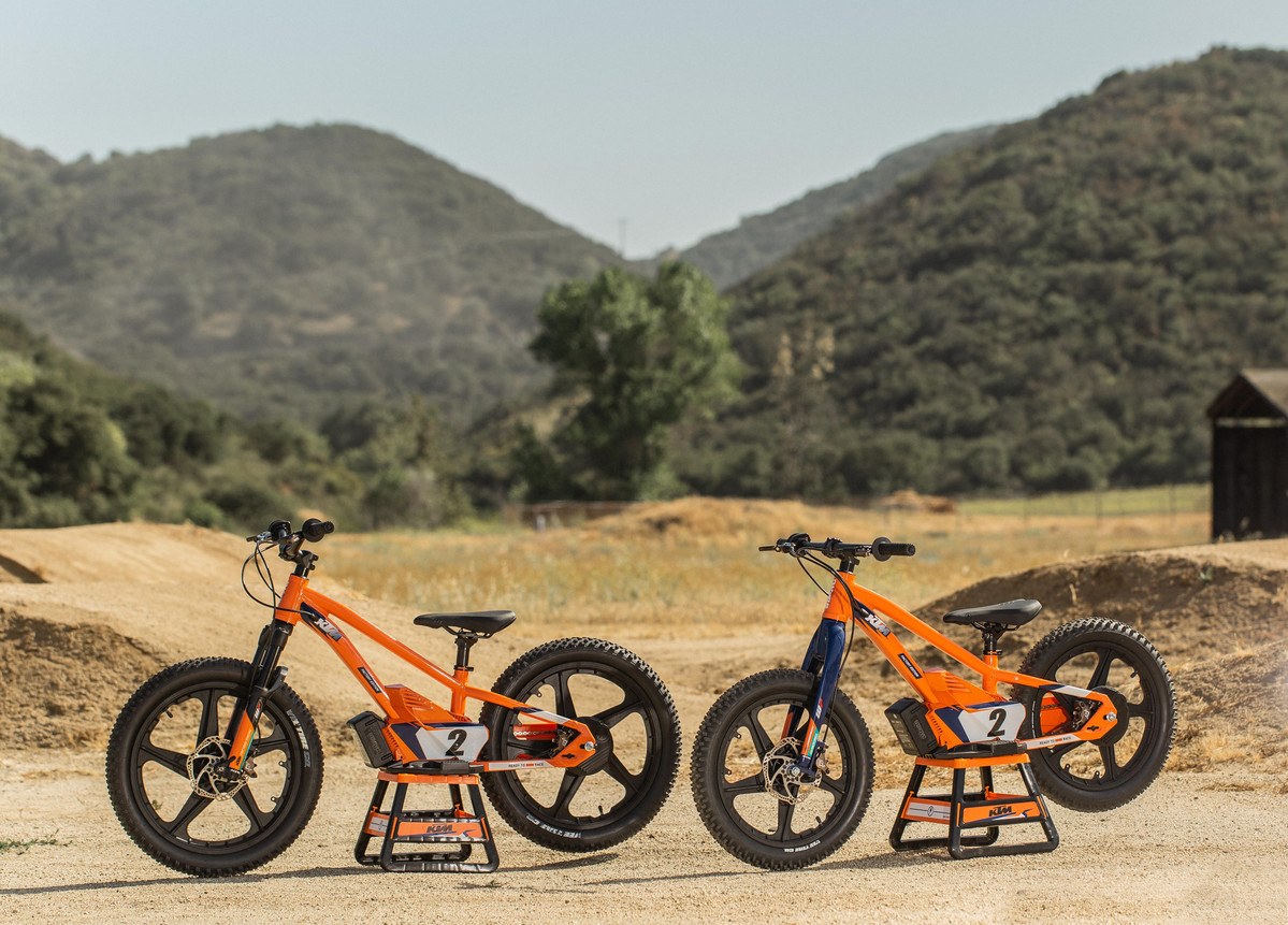 2023 KTM 20eDRIVE FACTORY EDITION