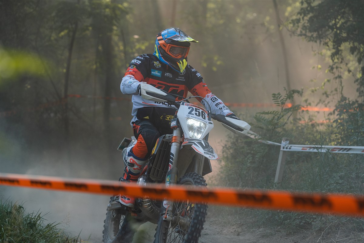TROFEO ROUND 03 KTM-232