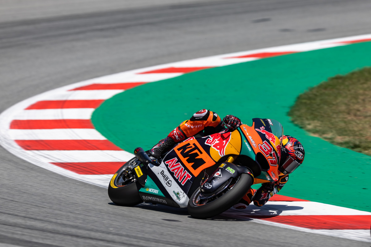 Augusto Fernandez Moto2 2022 Catalunya race