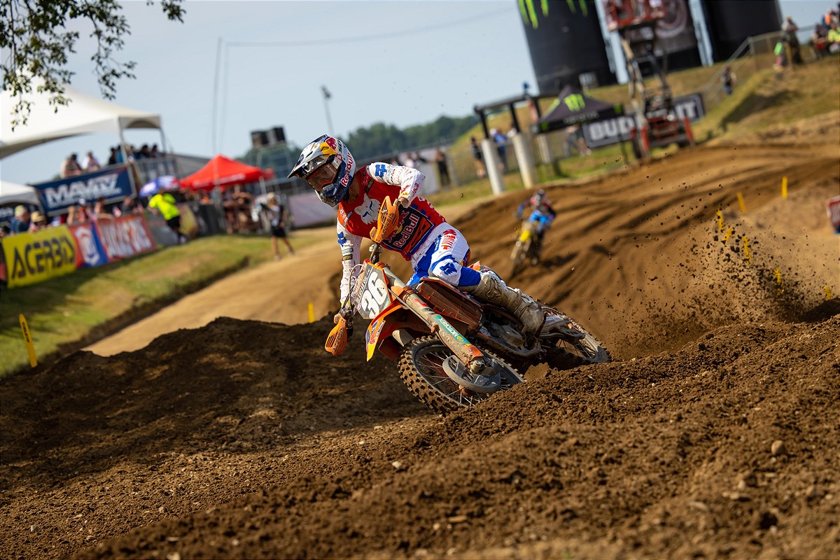 Red Bull KTM Factory Racing - Round 5 MX