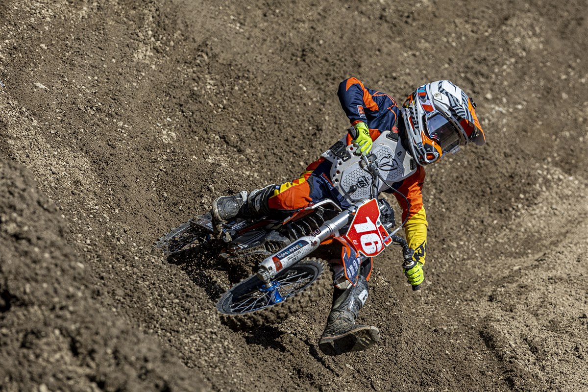 Timoteï Cez - 2022 European Junior e-Motocross Series Winner
