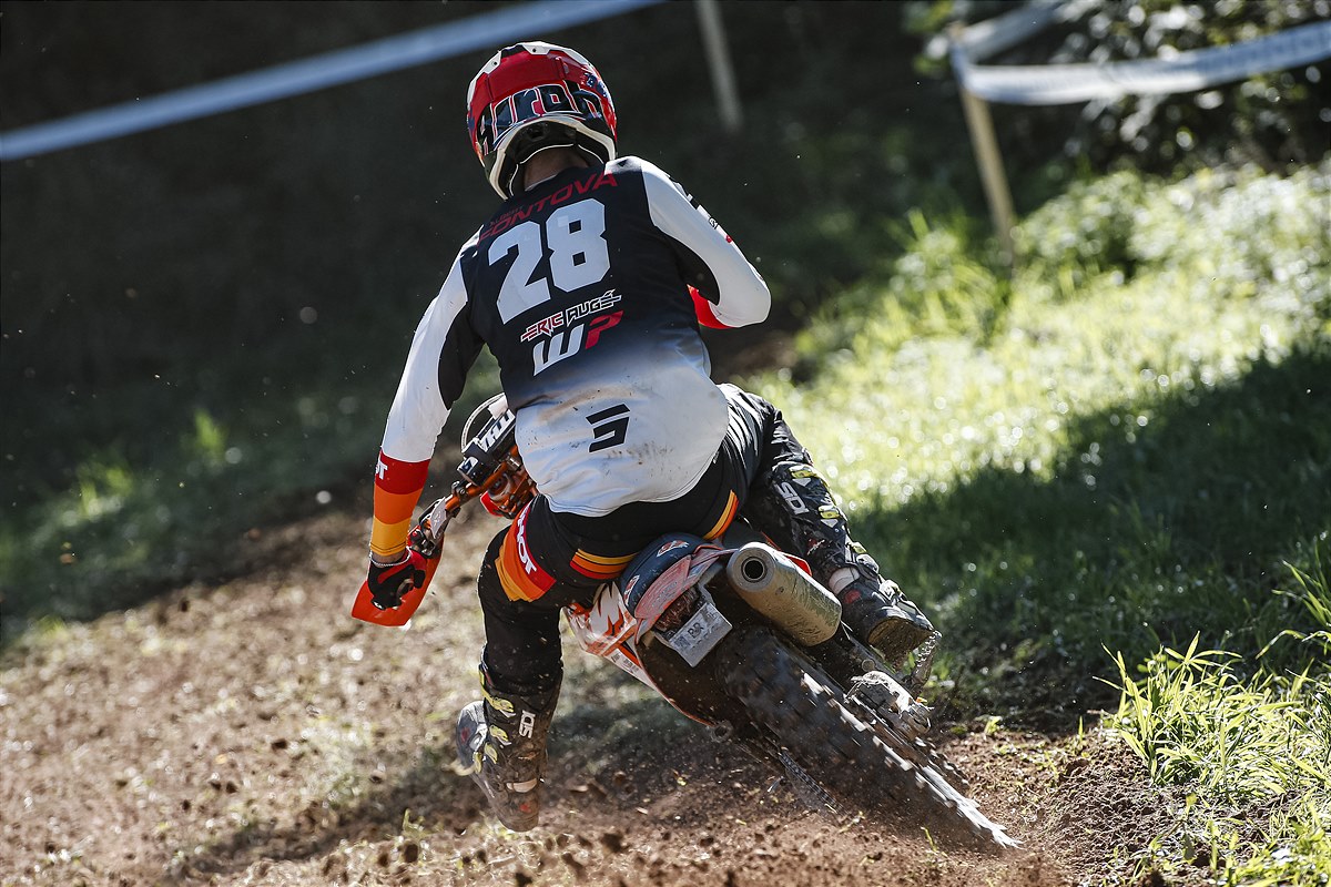 albert_fontova_221002_CEE_Gironella_1157