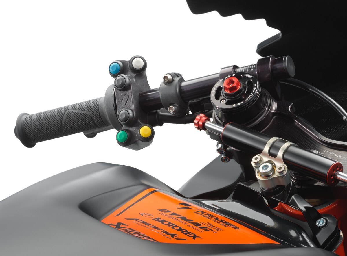 2023 KTM RC 8C