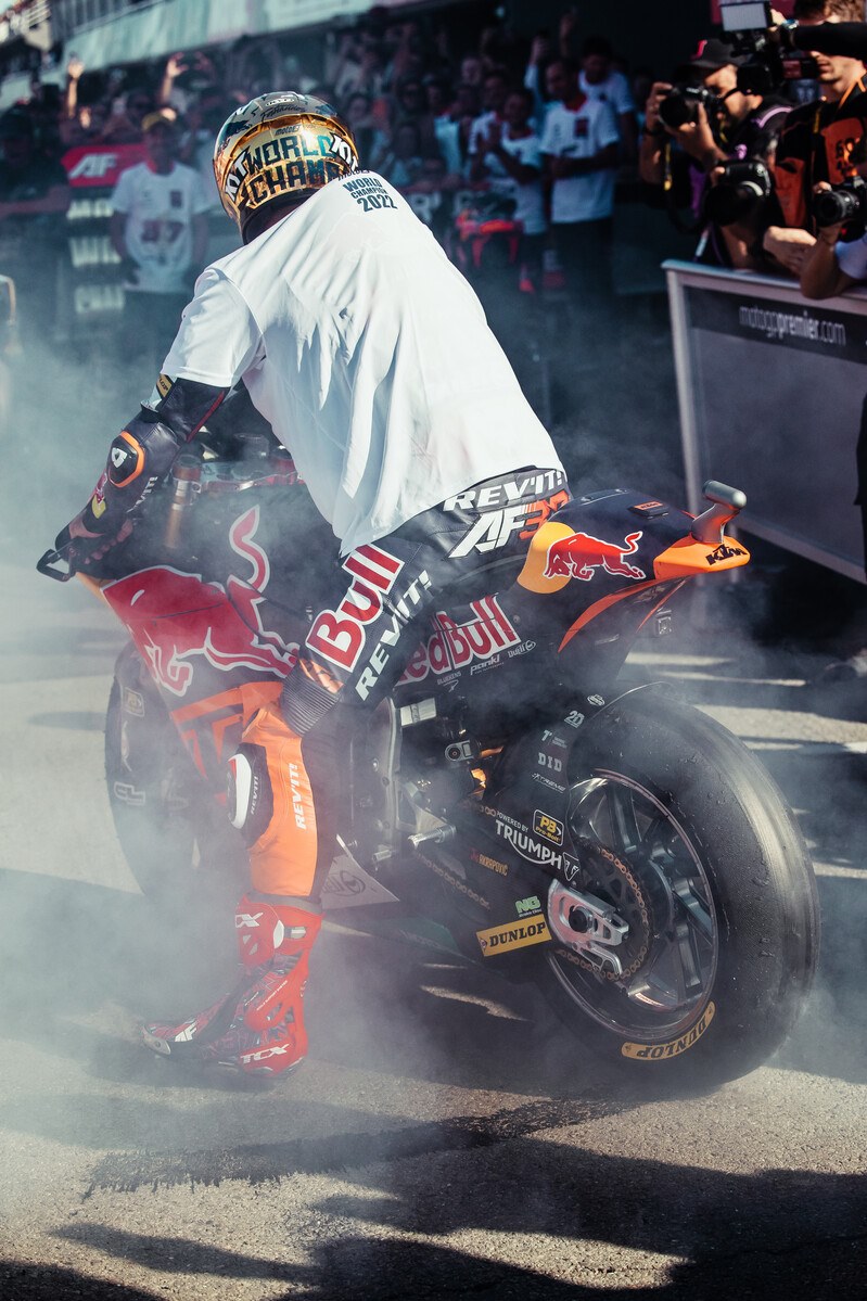 Augusto Fernandez Moto2 2022 Valencia - World Champion!