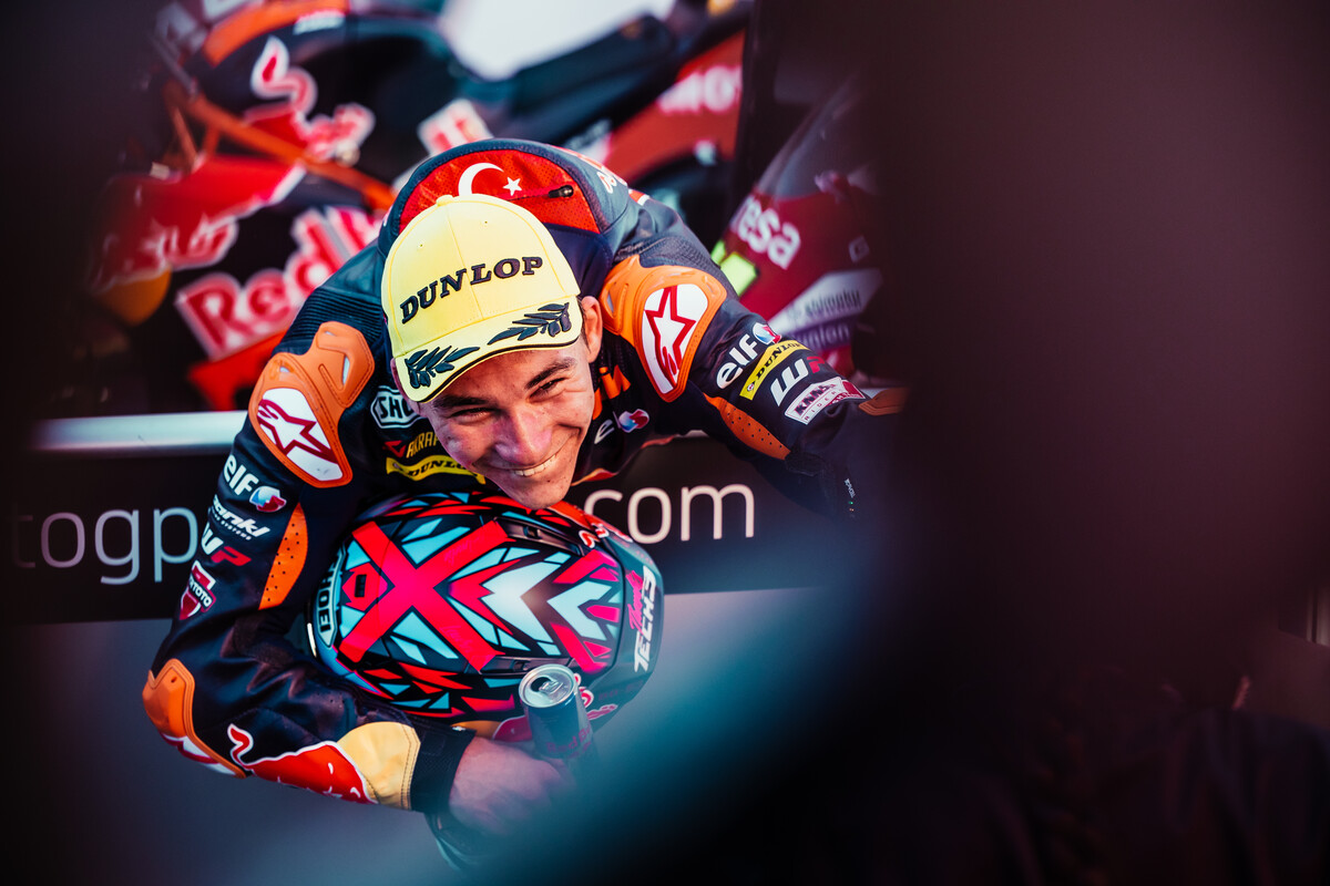 Deniz Öncü 2022 Moto3 Valencia race