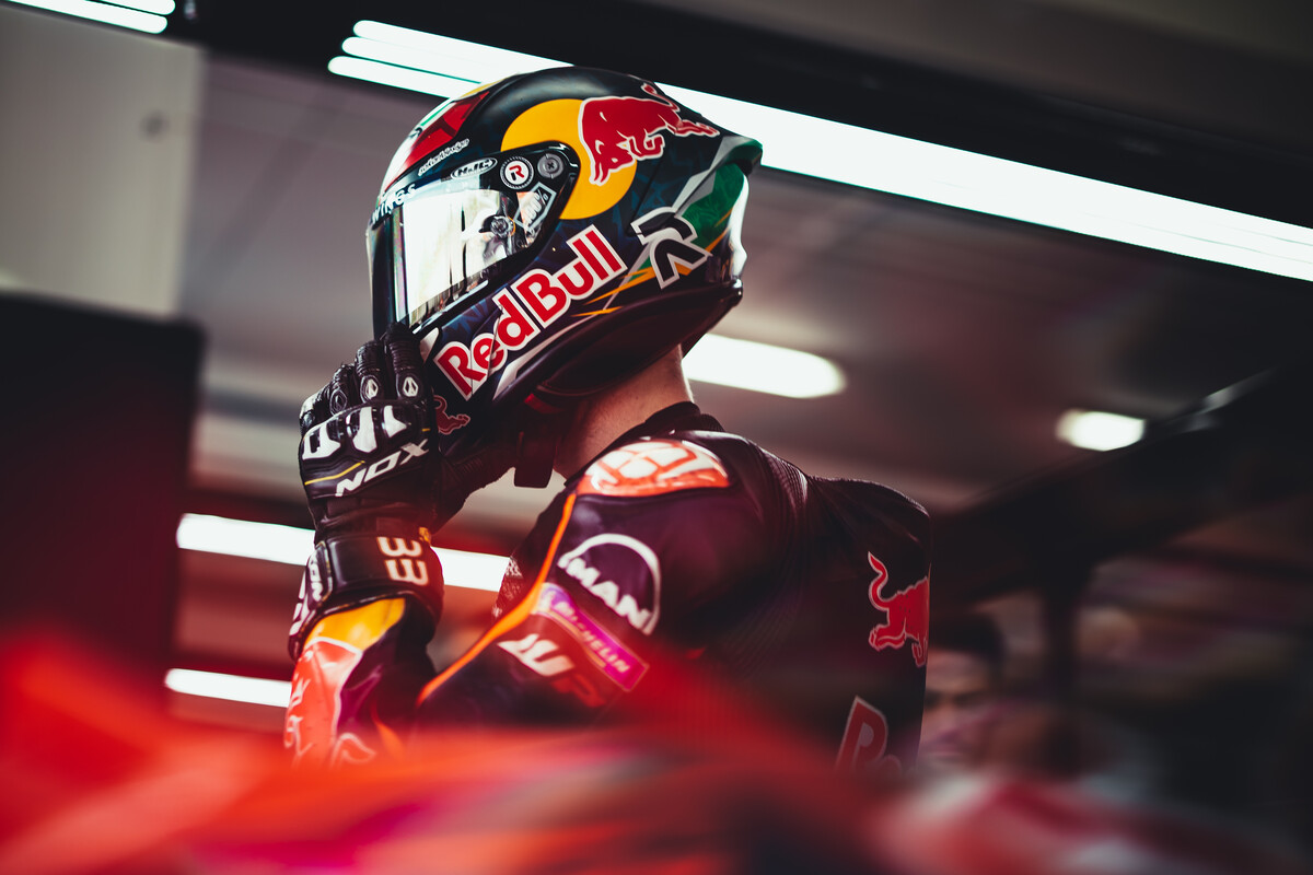Brad Binder KTM MotoGP 2022 Valencia test