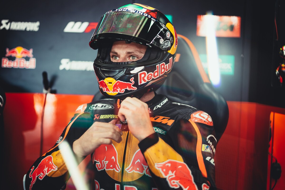 Brad Binder KTM MotoGP 2022 Valencia test