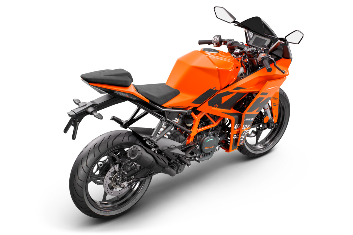 2023 KTM RC390 