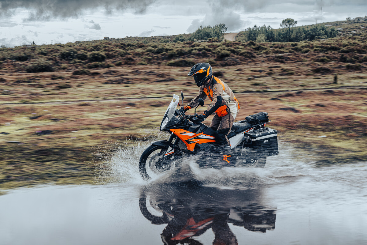 2023 KTM 890 ADVENTURE