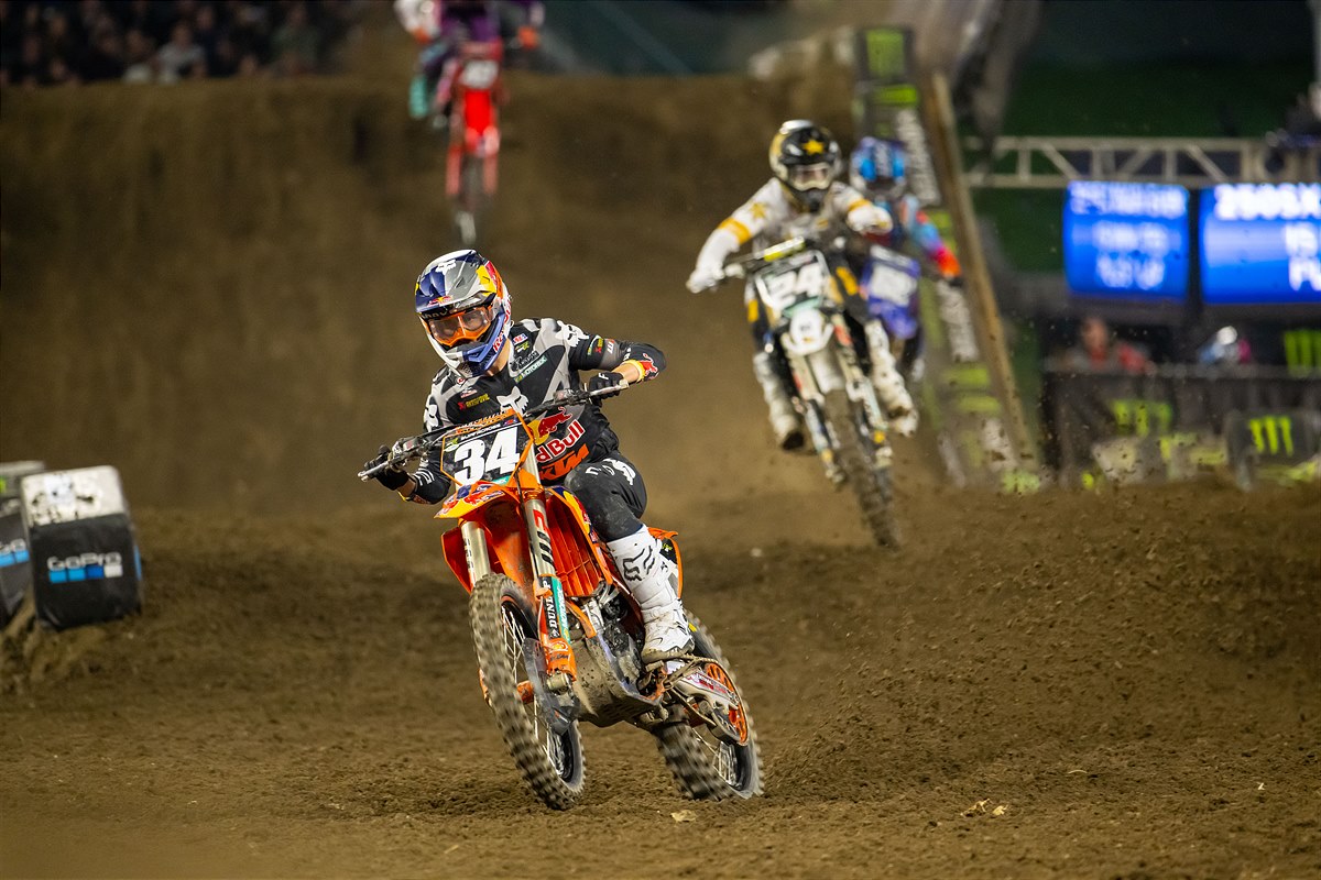 MAX VOHLAND - RED BULL KTM