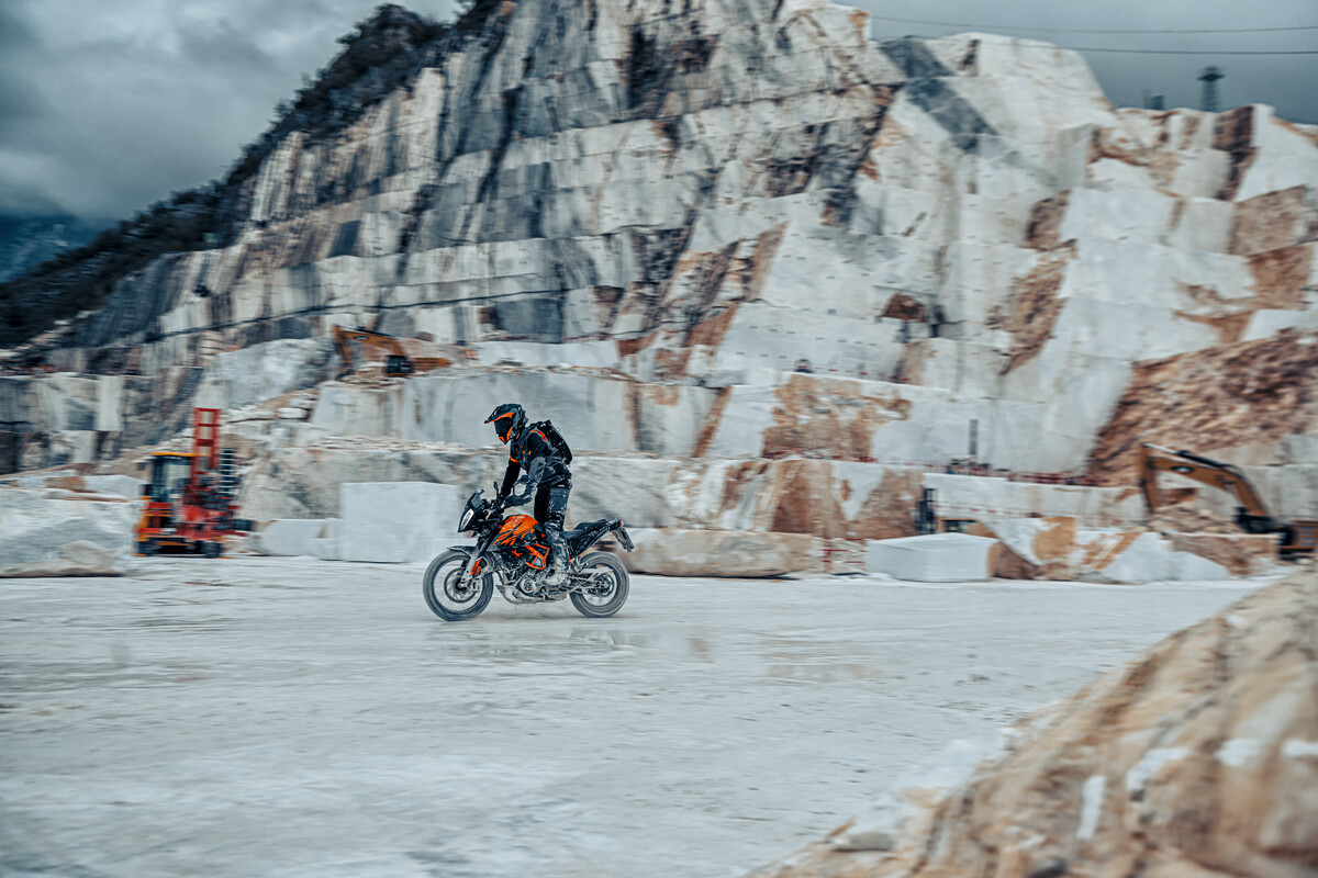 2023 KTM 390 ADVENTURE