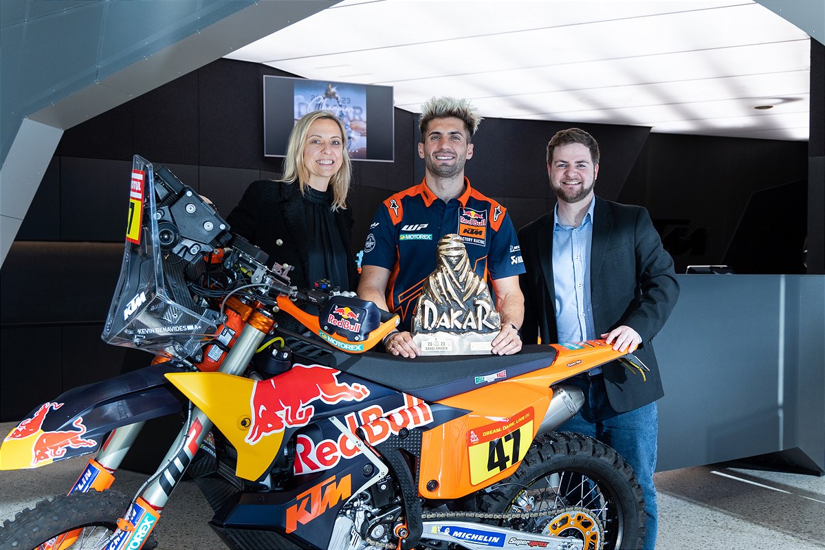 Mattighofen begrüßt Rallye Dakar Weltmeister