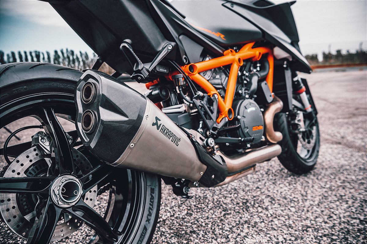 KTM and MOTOREX celebrate 20 years of alliance