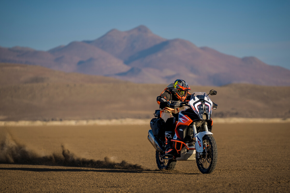 KTM 1290 SUPER ADVENTURE R（オプション装着車）