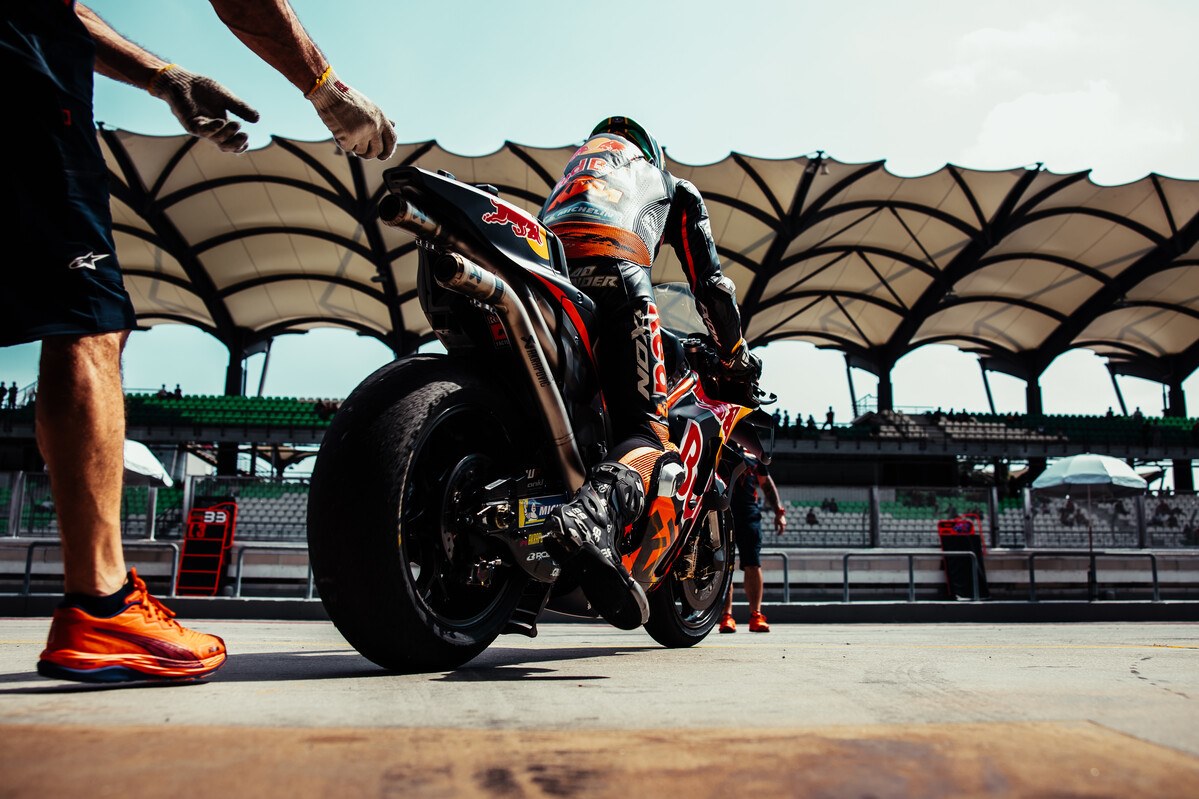 Brad Binder KTM MotoGP 2023 Sepang test