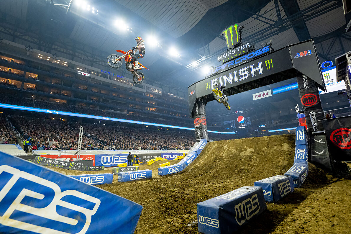 AARON PLESSINGER 02 – RED BULL KTM FACTORY RACING
