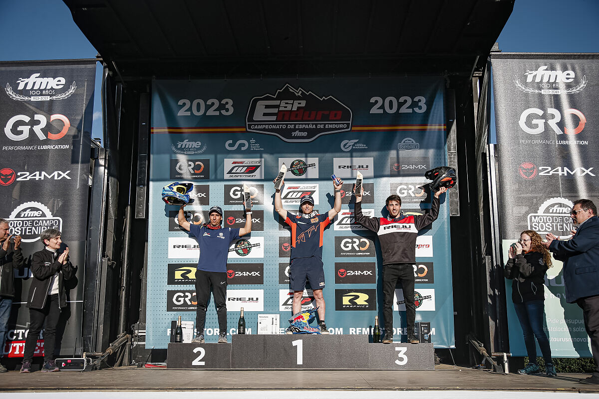 podium_e1_230319_CEE_Oliana_1407