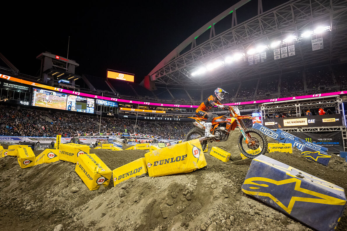 MAXIMUS VOHLAND 02 - RED BULL KTM FACTORY RACING
