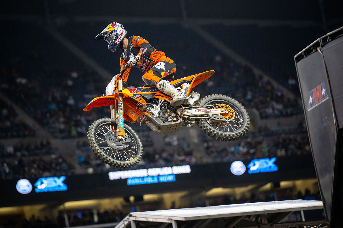 MAXIMUS VOHLAND - RED BULL KTM FACTORY RACING