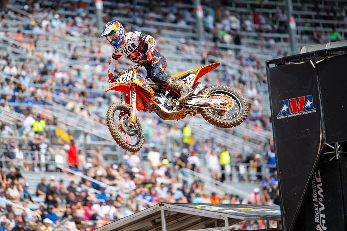 TOM VIALLE - RED BULL KTM FACTORY RACING