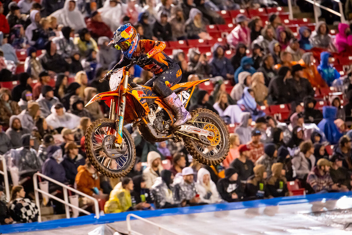 TOM VIALLE - RED BULL KTM FACTORY RACING