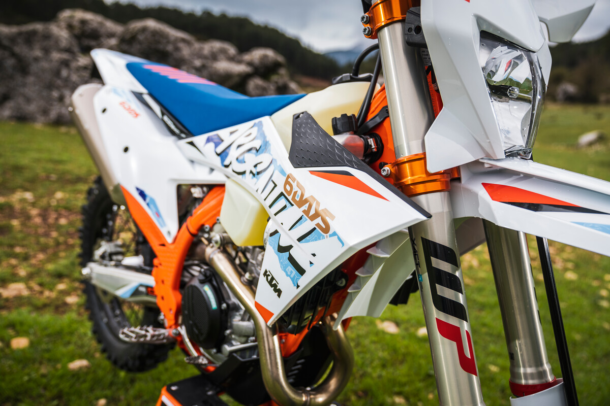 2024 KTM SIXDAYS 