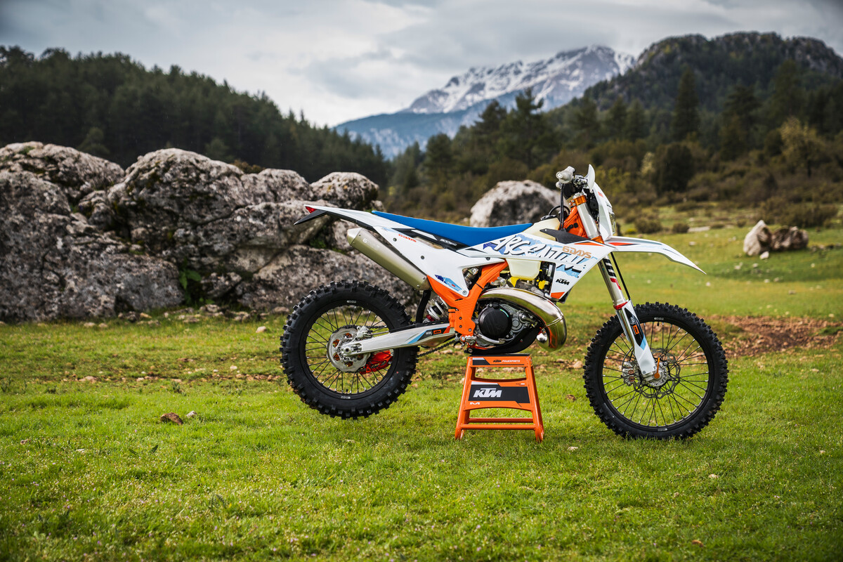 2024 KTM SIXDAYS 