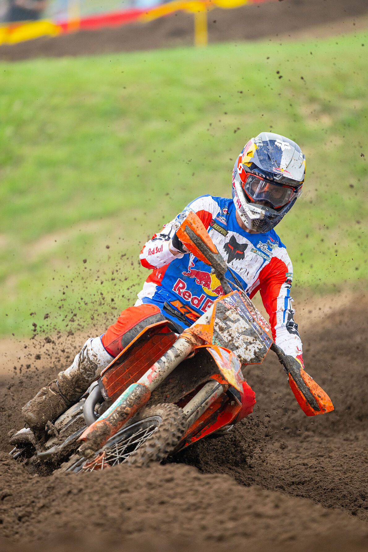 MAXIMUS VOHLAND 02 - RED BULL KTM FACTORY RACING