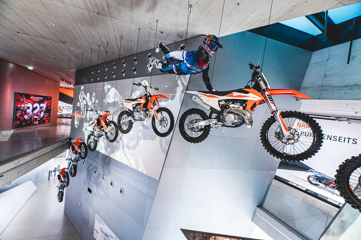 KTM Motohall 
