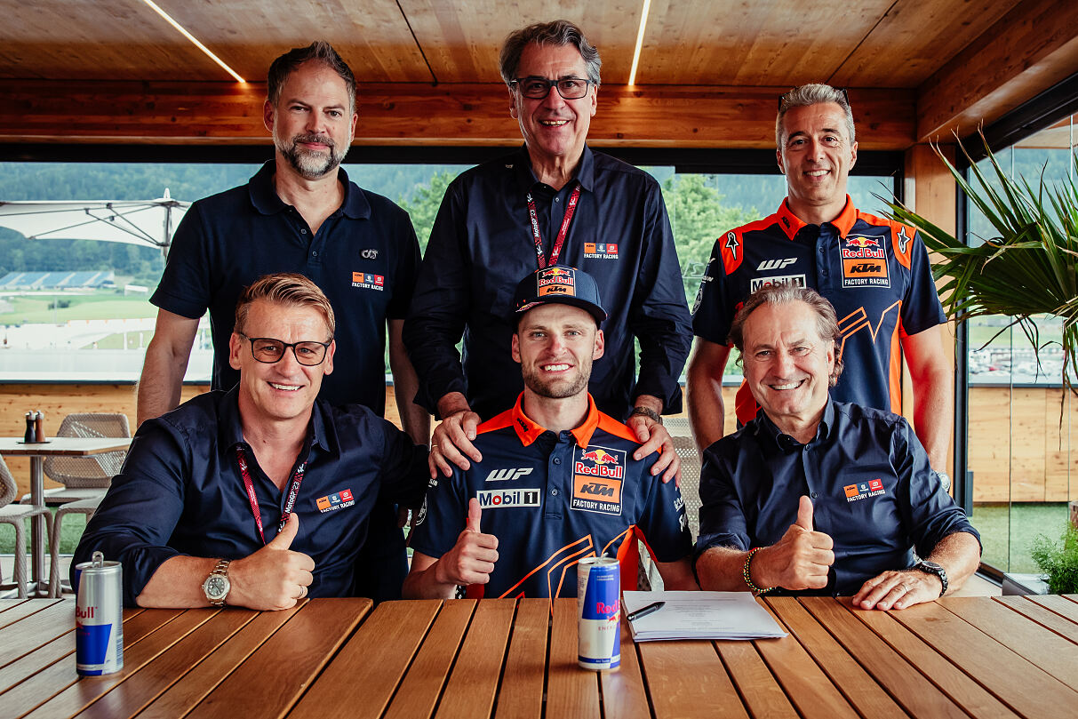 Clockwise: Jens Hainbach, Stefan Pierer, Francesco Guidotti, Hubert Trunkenpolz, Brad Binder and Pit Beirer