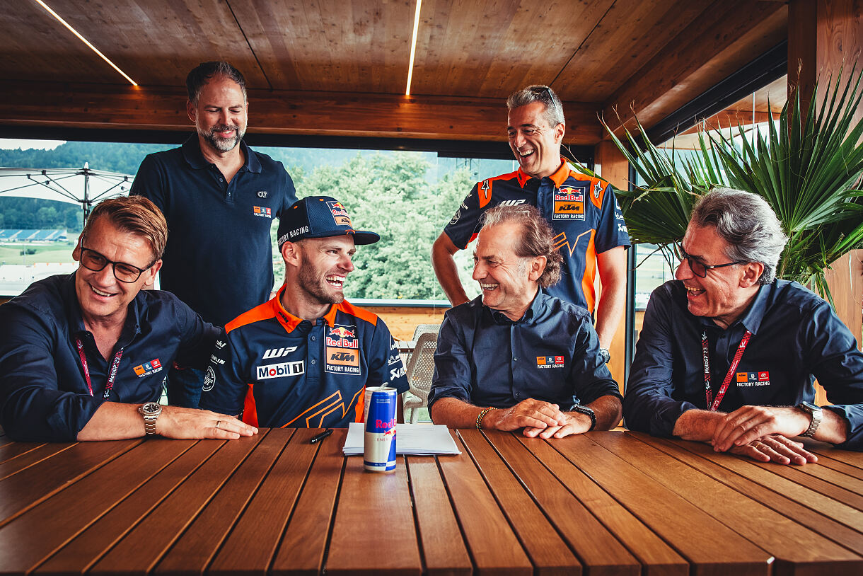 Clockwise: Jens Hainbach, Stefan Pierer, Francesco Guidotti, Hubert Trunkenpolz, Brad Binder and Pit Beirer