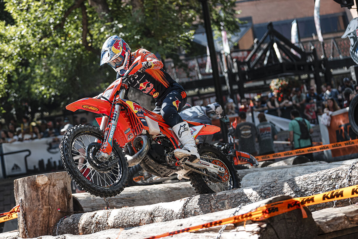Trystan Hart - FMF KTM Factory Racing - Red Bull Outliers