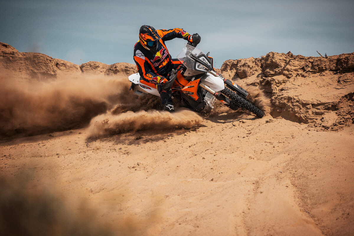 MY24 KTM 890 ADVENTURE R RALLY