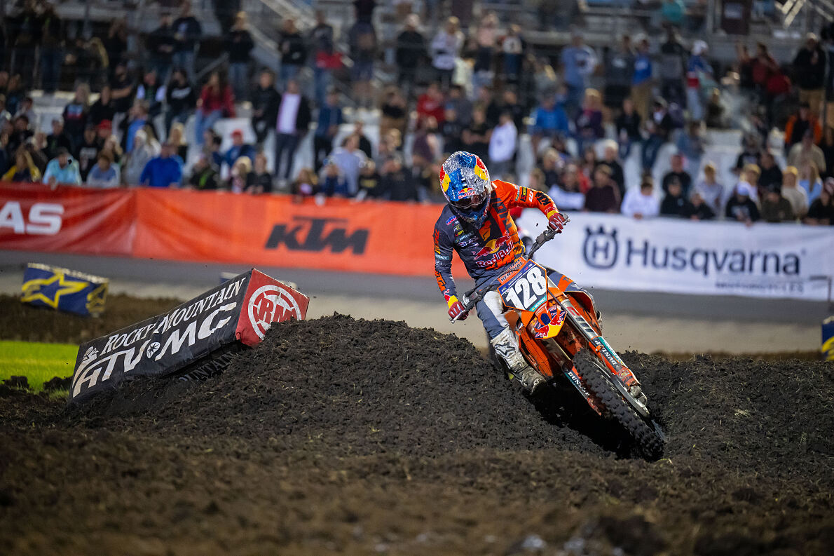 TOM VIALLE - RED BULL KTM FACTORY RACING