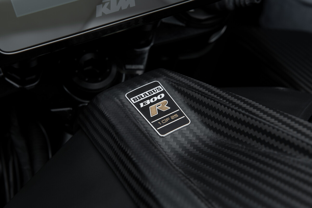BRABUS 1300 R MASTERPIECE
