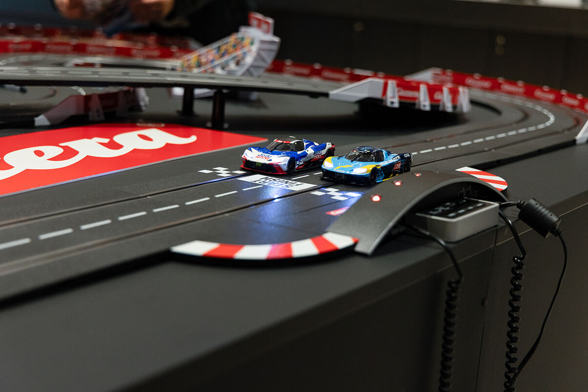 Mit X-Bows im KTM Museum an den Start gehen